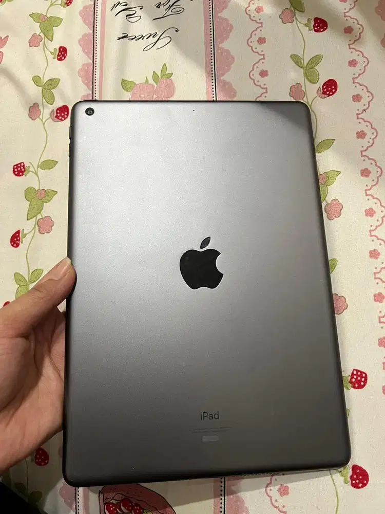Ipad gen 9 kondisi mulus no minus
