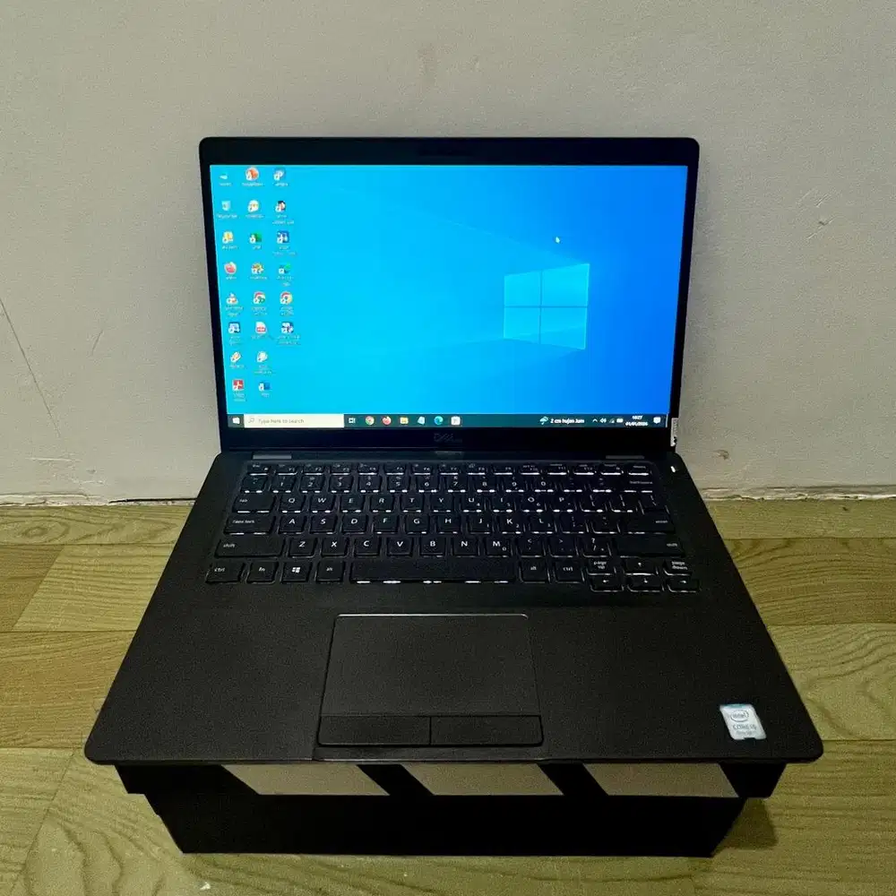 Laptop Dell Latitude 5400 Intel core i5-8265U SSD NVMe 256GB