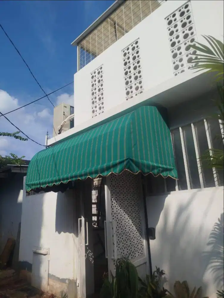 kanoopi kain awning warna hijau elegan rangka melengkung