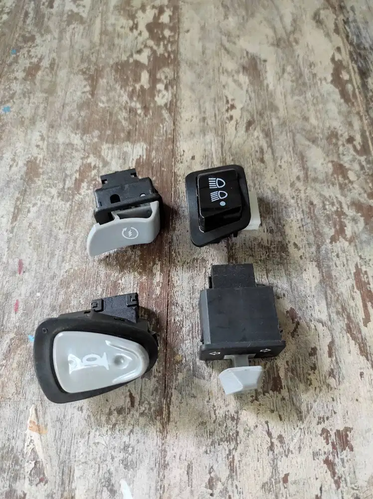 Saklar Honda Vario 125/150 LED Generasi 5