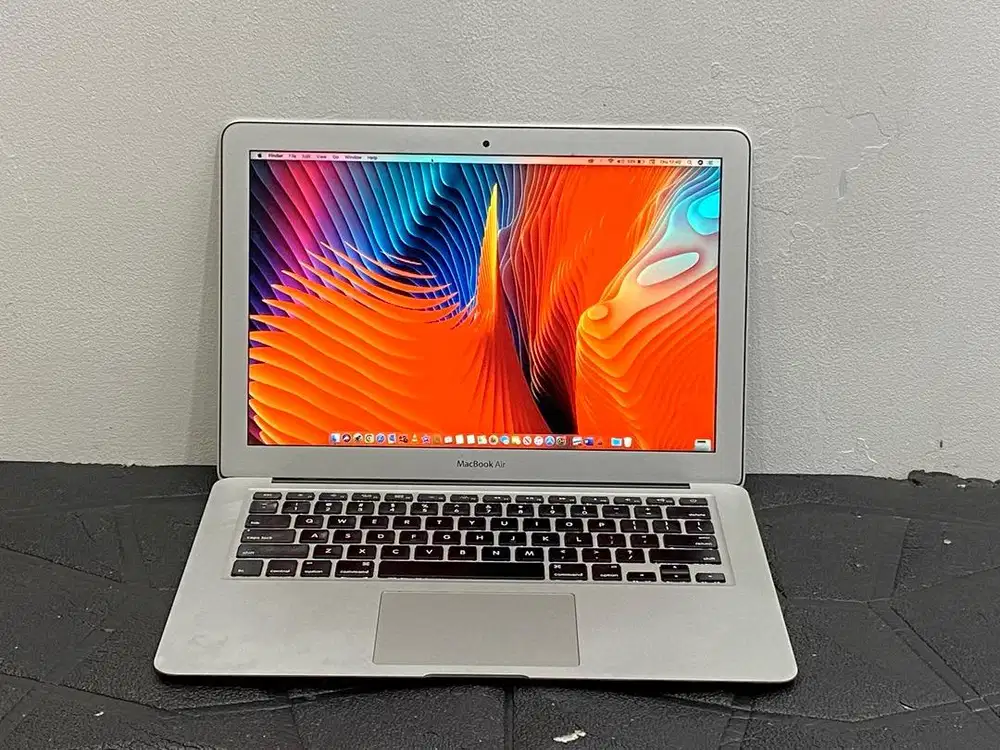 MacBook Air Mid 2013  i5