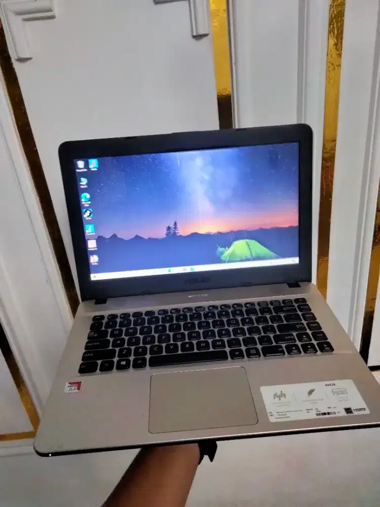 Laptop asus x441b amd a4 9125 Radeon R3 4 core hdd 1tb ram 4gb ddr4