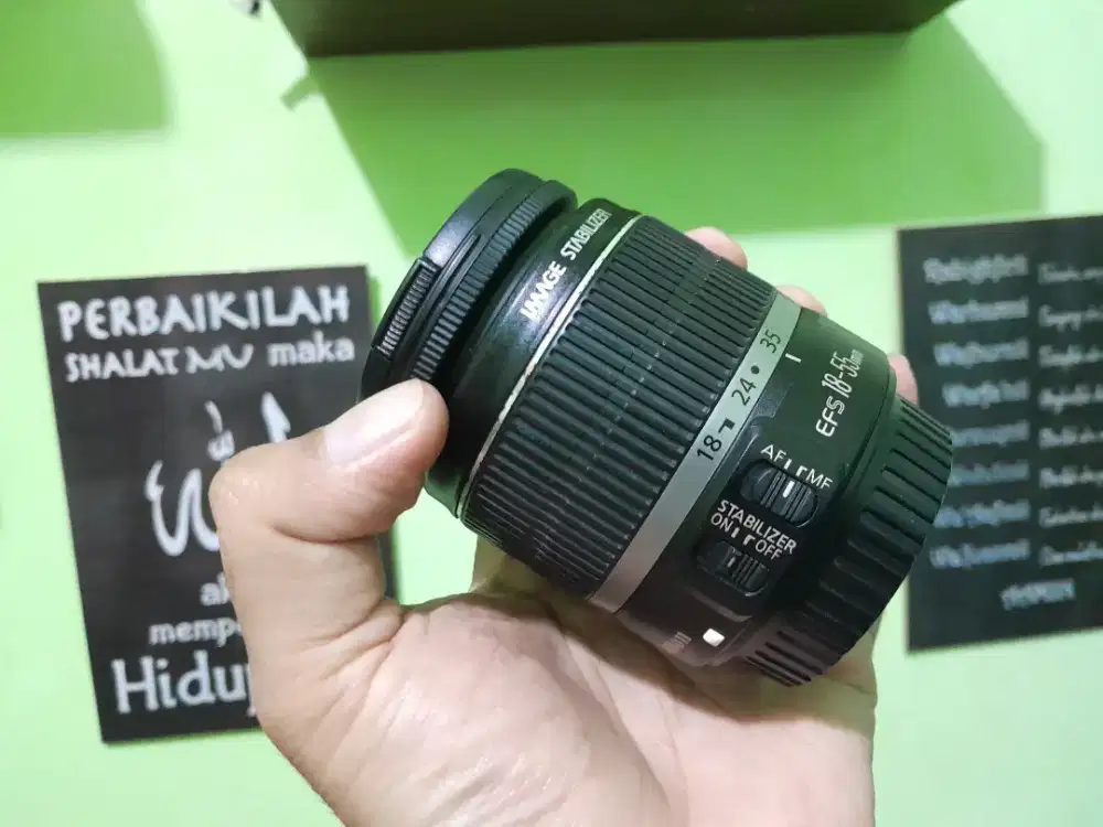 Lensa Canon 18-55mm is