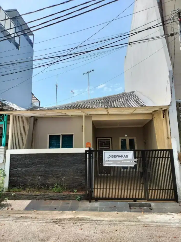 Disewakan Rumah Muara Karang