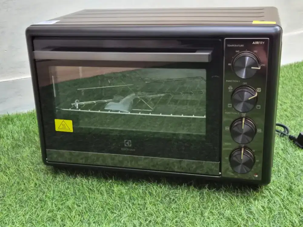 Jual Oven Electrolux Masih Baru