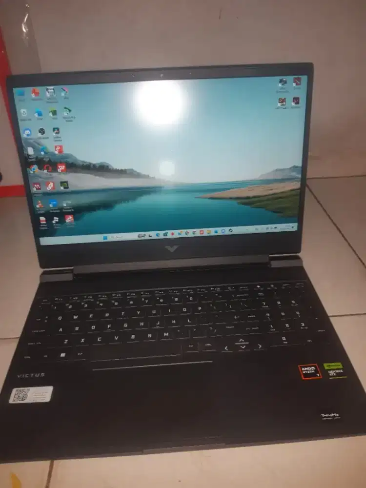 LAPTOP HP VICTUS