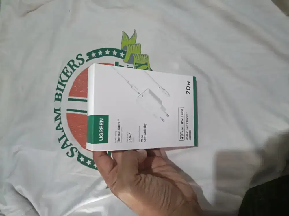 READY charger ugreen iP MFI fast charging 20 WATT satu set (baru)