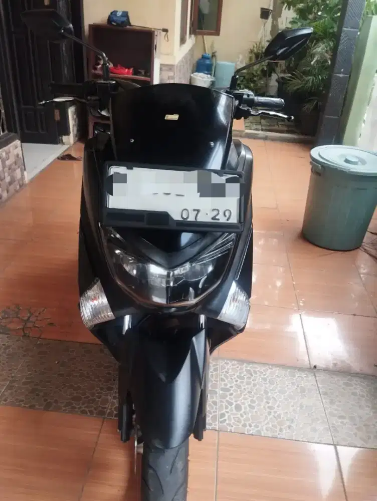 Nmax 2019 old non abs