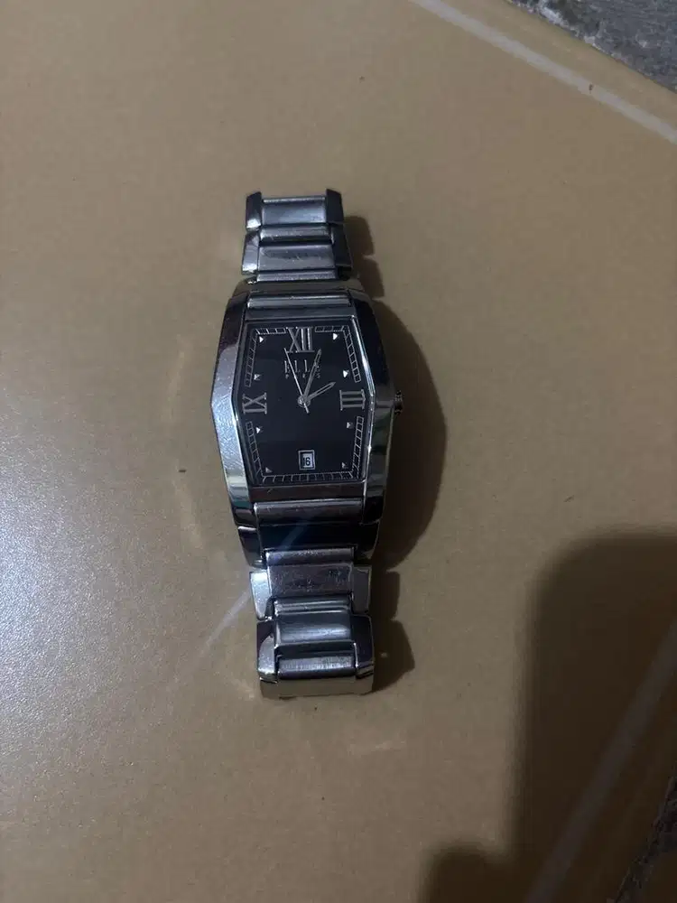 Jam tangan Elle Paris EL313M
