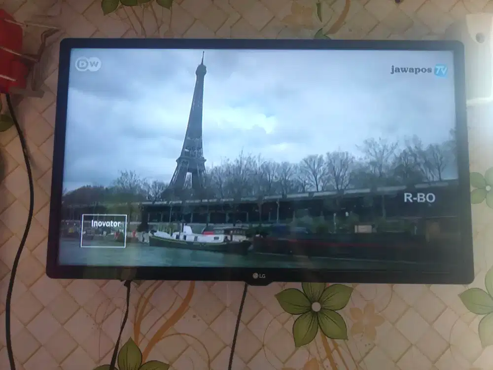 TV LG LED 32 inch + STB + antena + braket