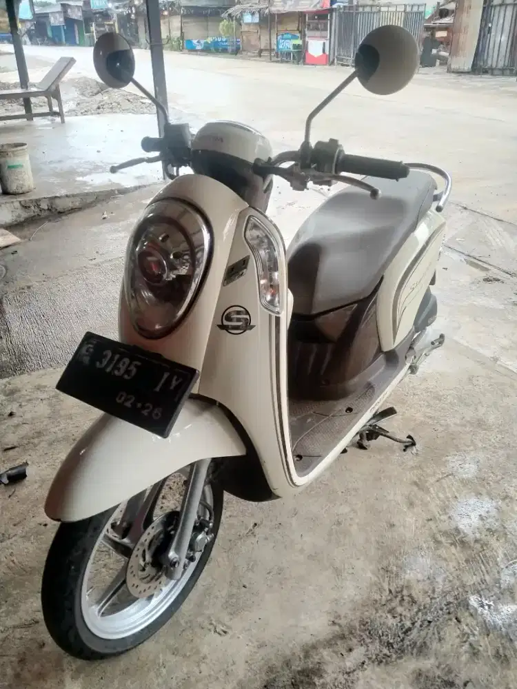 Honda Scoopy thn 2016