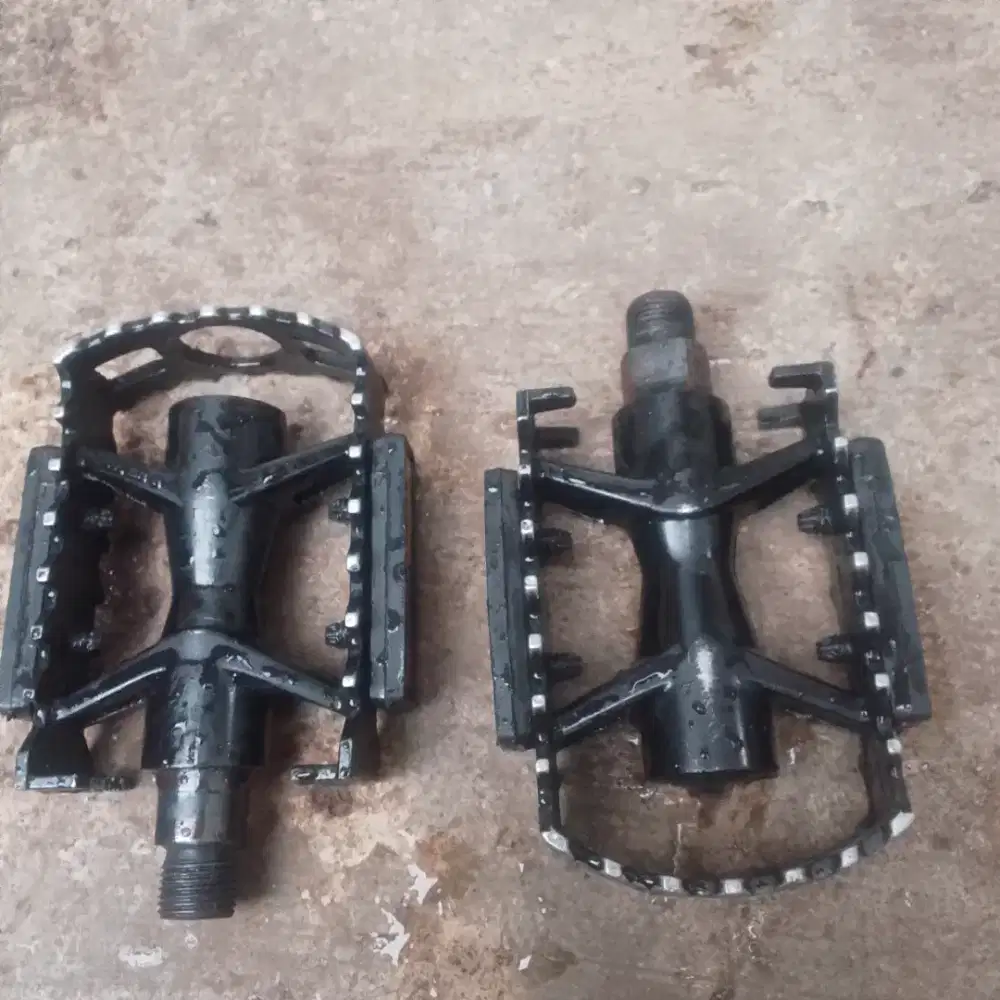 PEDAL SECOND LAYAK PAKAI