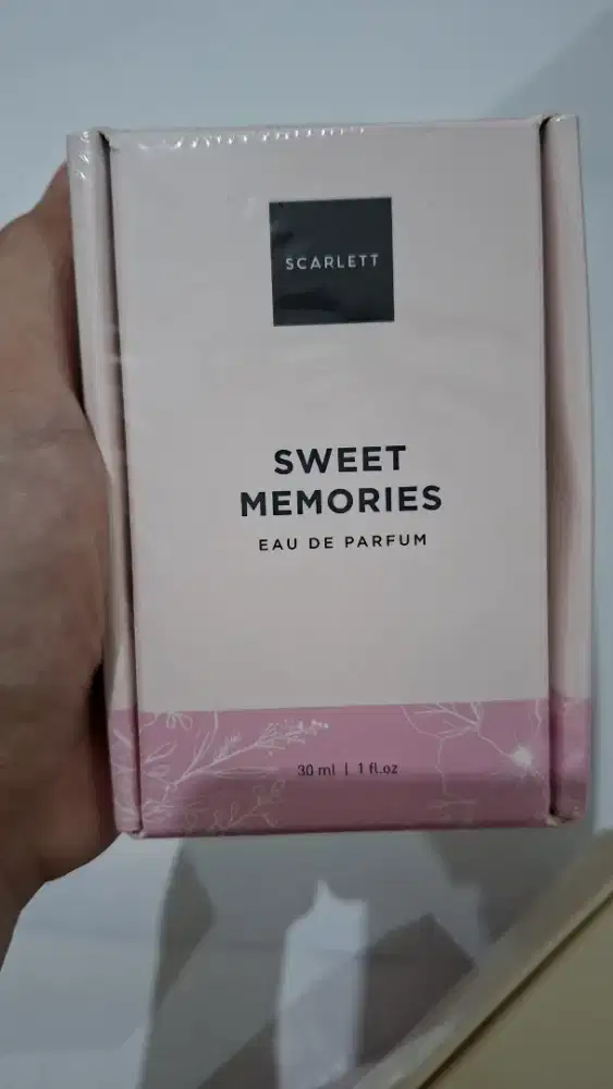 PARFUM SCARLETT SWEET MEMORIES