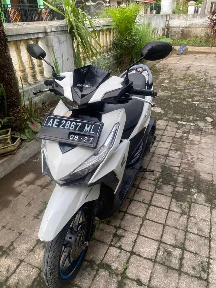 Vario 150 2017 WHITE