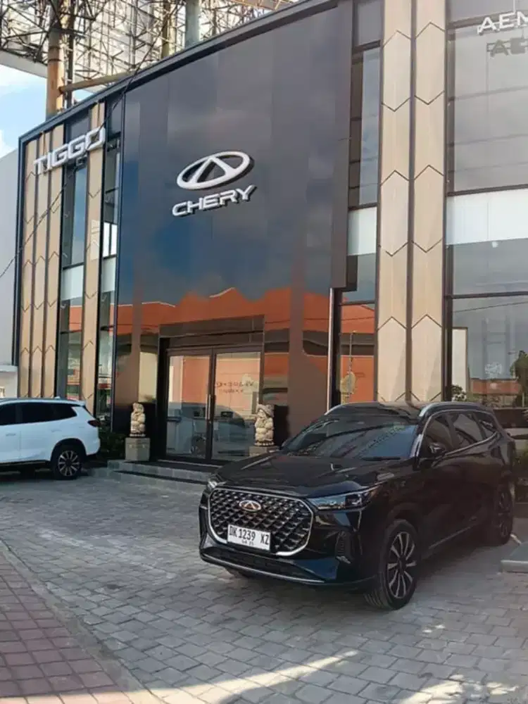 Sales konsultan Dealer Chery Kuta