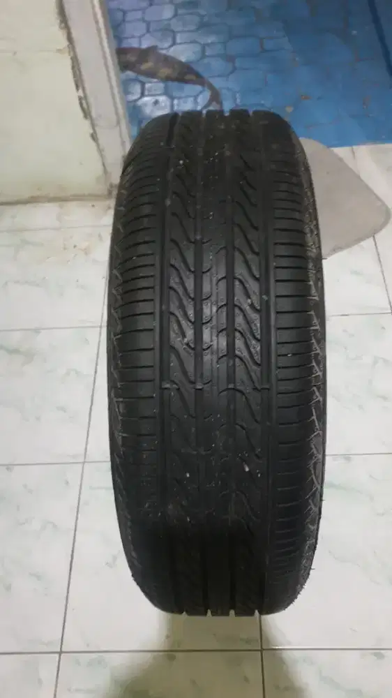 Ban accellera eco plush 185/65/R15