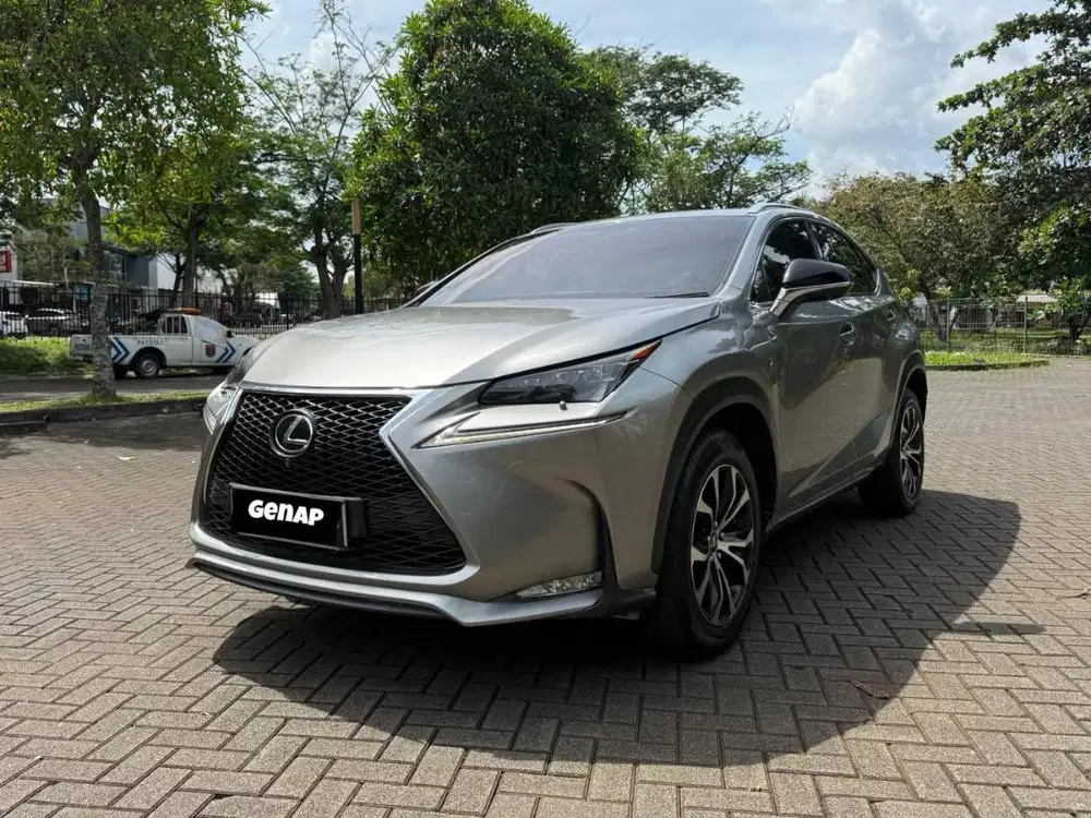 TANGAN PERTAMA. PAJAK PANJANG. LEXUS NX200t F SPORT AT 2016 LOW ODO