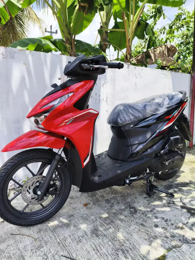 HONDA BEAT CBS MERAH