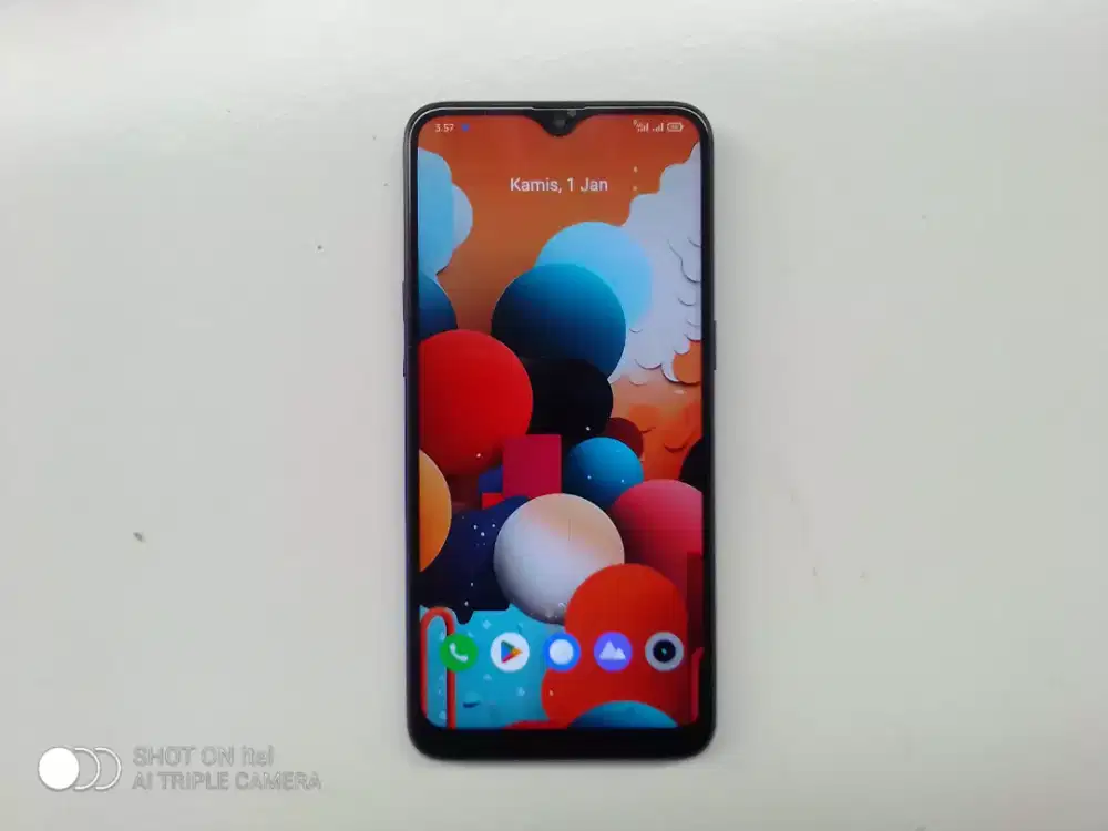 Realme 5 Pro 4G ram 4/128gb Batangan