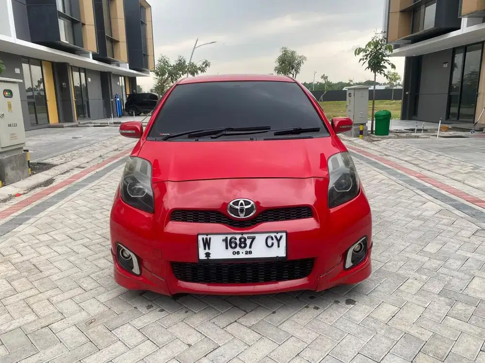 Yaris E Manual 2013