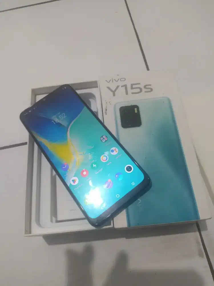 Vivo y15s 3/64 Lengkap