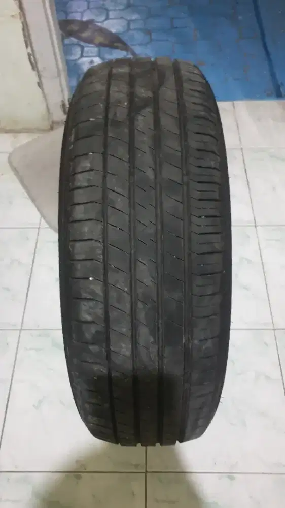 Ban dunlop sp sport lm705 185/65/R15