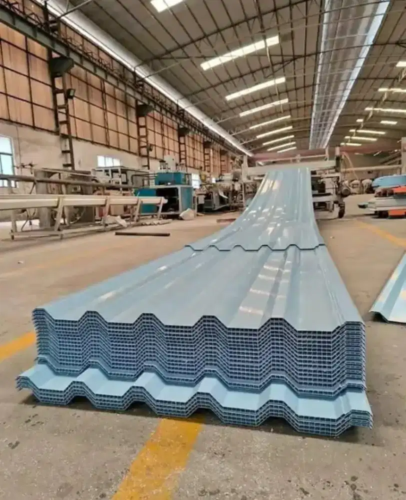 Tukang renovasi dan perbaikan atap bocor