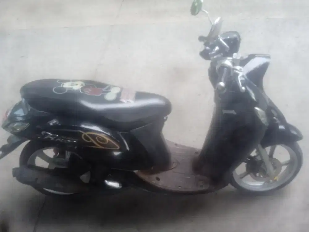 FINO PREMIUM 125 FI BLUE CORE