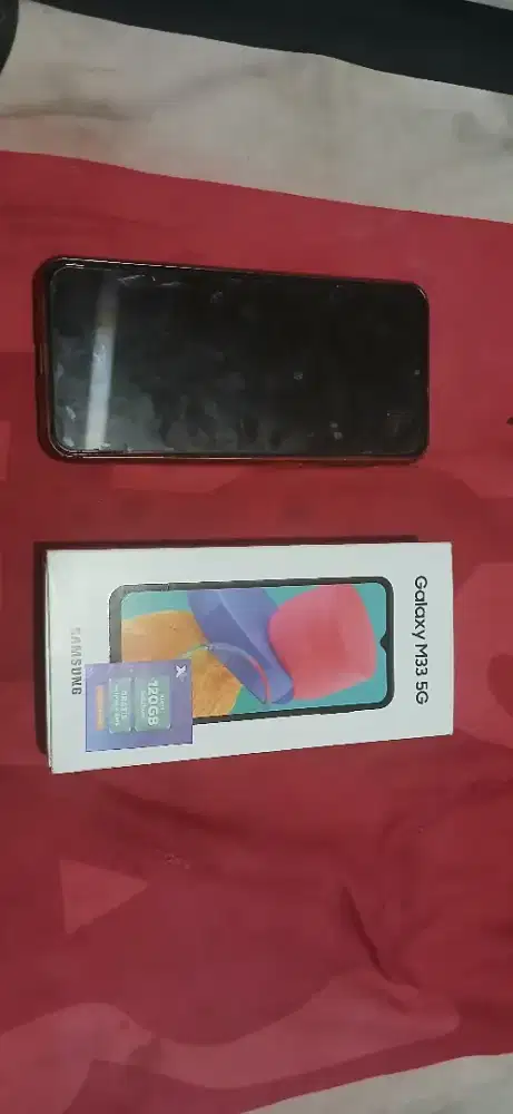Samsung Galaxy M33 5G ex Perempuan