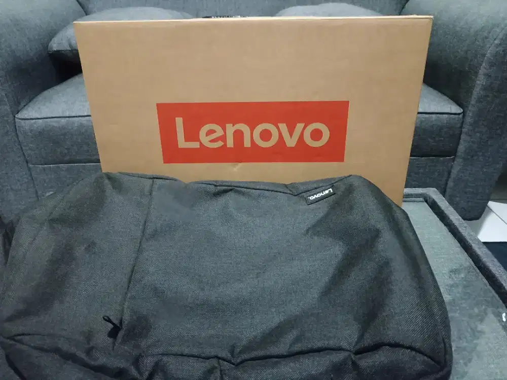 Laptop Lenovo Slim 14 Inch Fullset