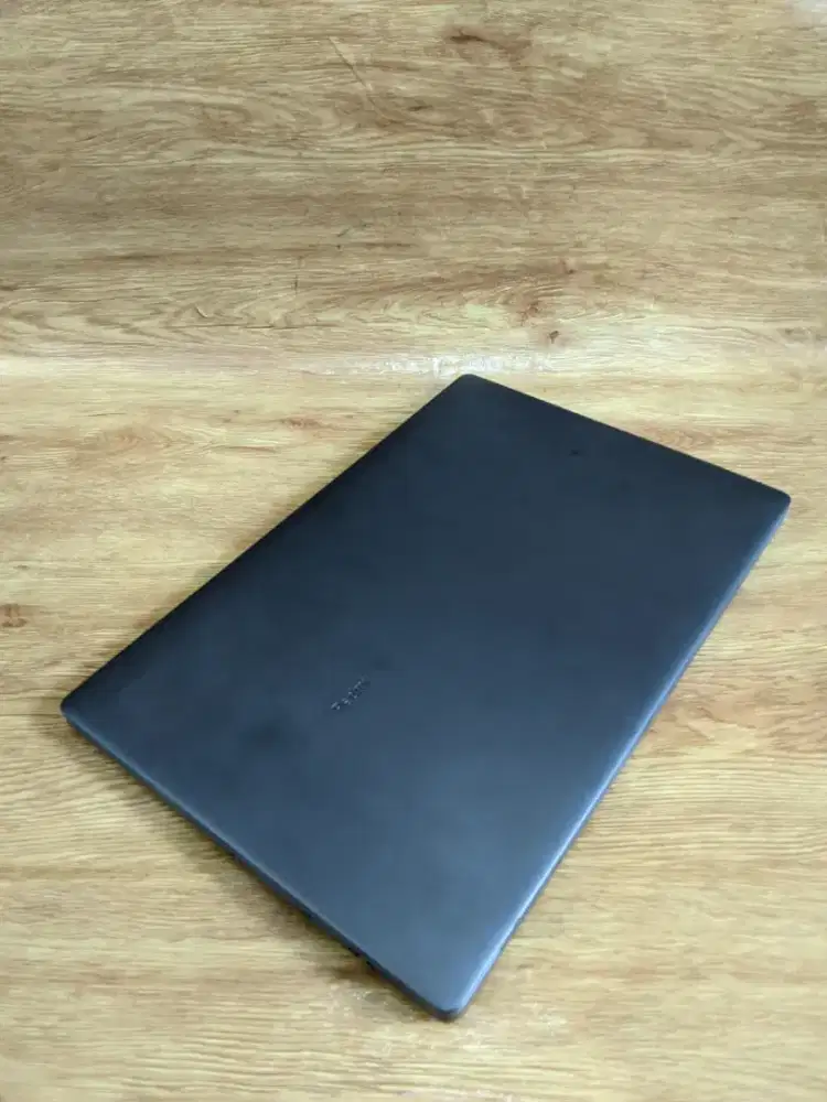 Laptop Redmi Slim Core i3 Gen 11 Ram 8 GB bonus Mouse baru Siap pakai