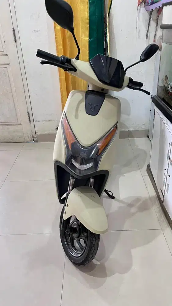 SEPEDA LISTRIK UWINFLY D65