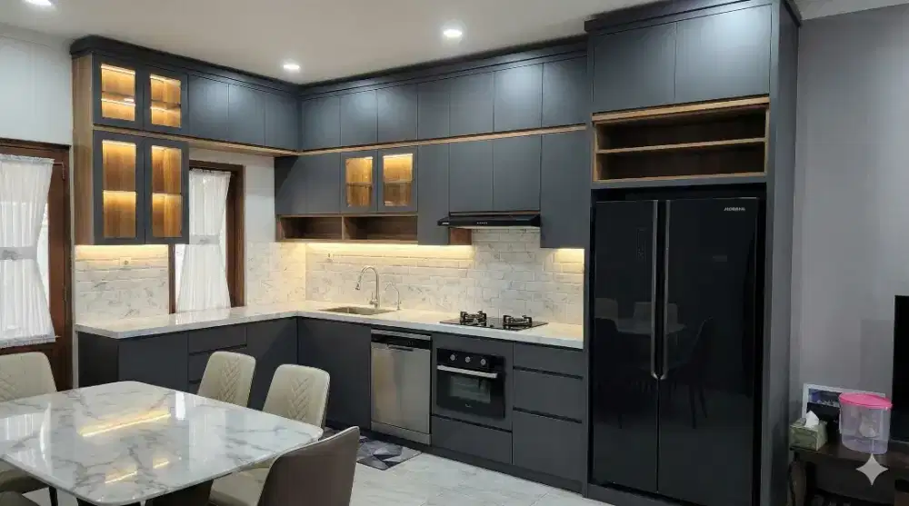 KITCHEN SET CUSTOM HPL