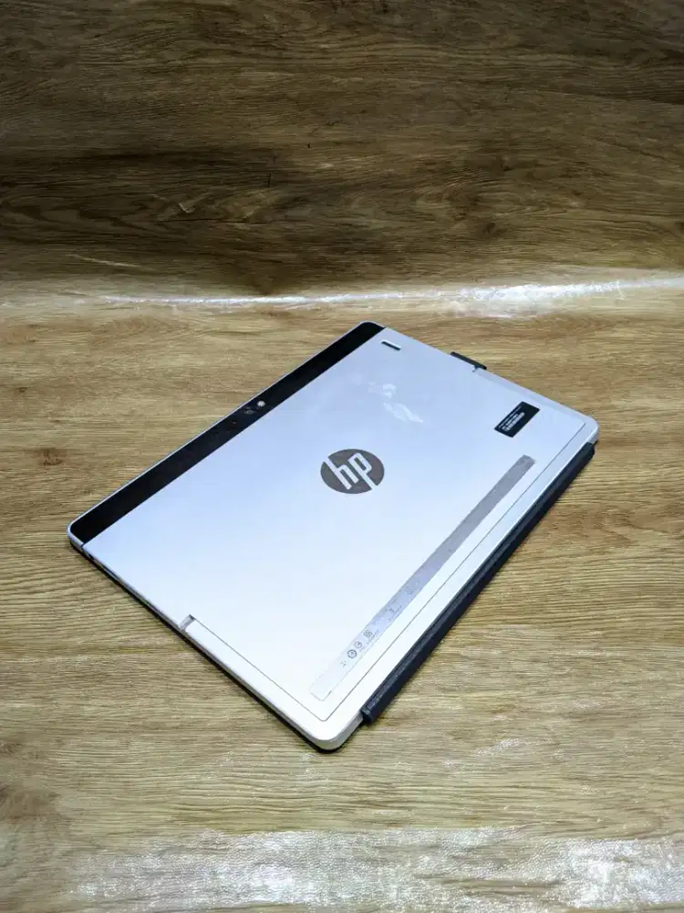 2IN-1 Laptop Hp Core M5 Ram 8GB Bonus Mouse Baru Siap pakai