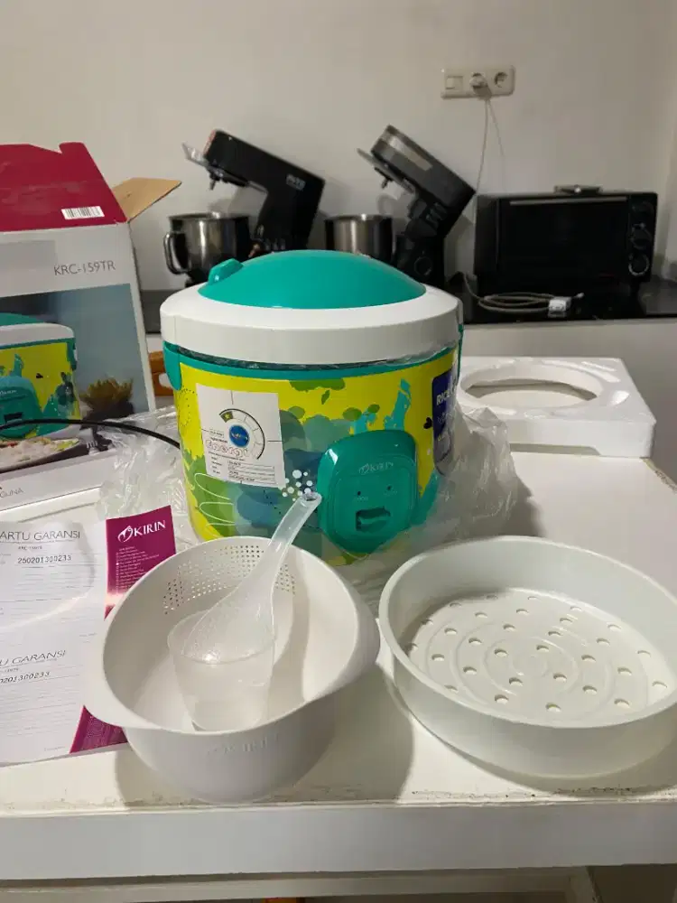 Rice cooker Kirrin baru buka bungkus belum pernah pakai