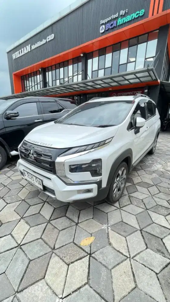 Mitsubishi Xpander Cross 1.5L A/T 2023