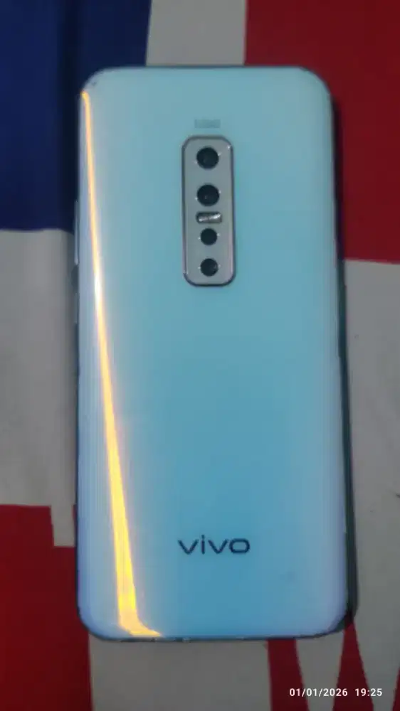 Vivo v17 pro 8/128gb pop up selfie