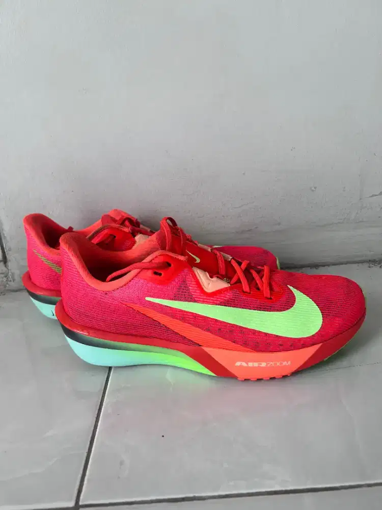 Sepatu Lari Nike Rival Fly 4 Crimson, size 42