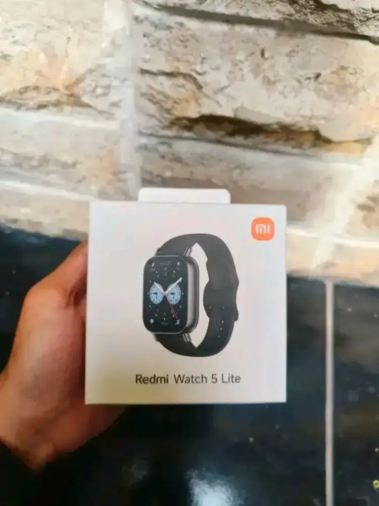 Smartwatch Redmi 5 Lite baru