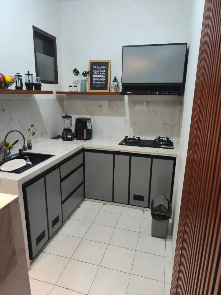 KITCHEN SET ALUMINIUM BANDUNG
