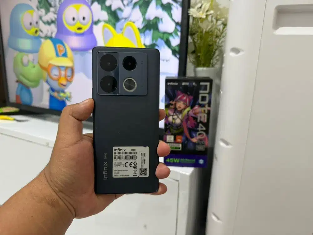 Infinix note 40 pro 5G 8/256gb mulus fullset