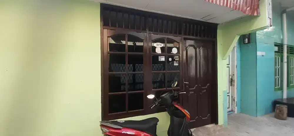 Di Kontrakan Rumah 2 Kamar Tidur + 1 Kamar Mandi Tahunan Rp 31.000.000