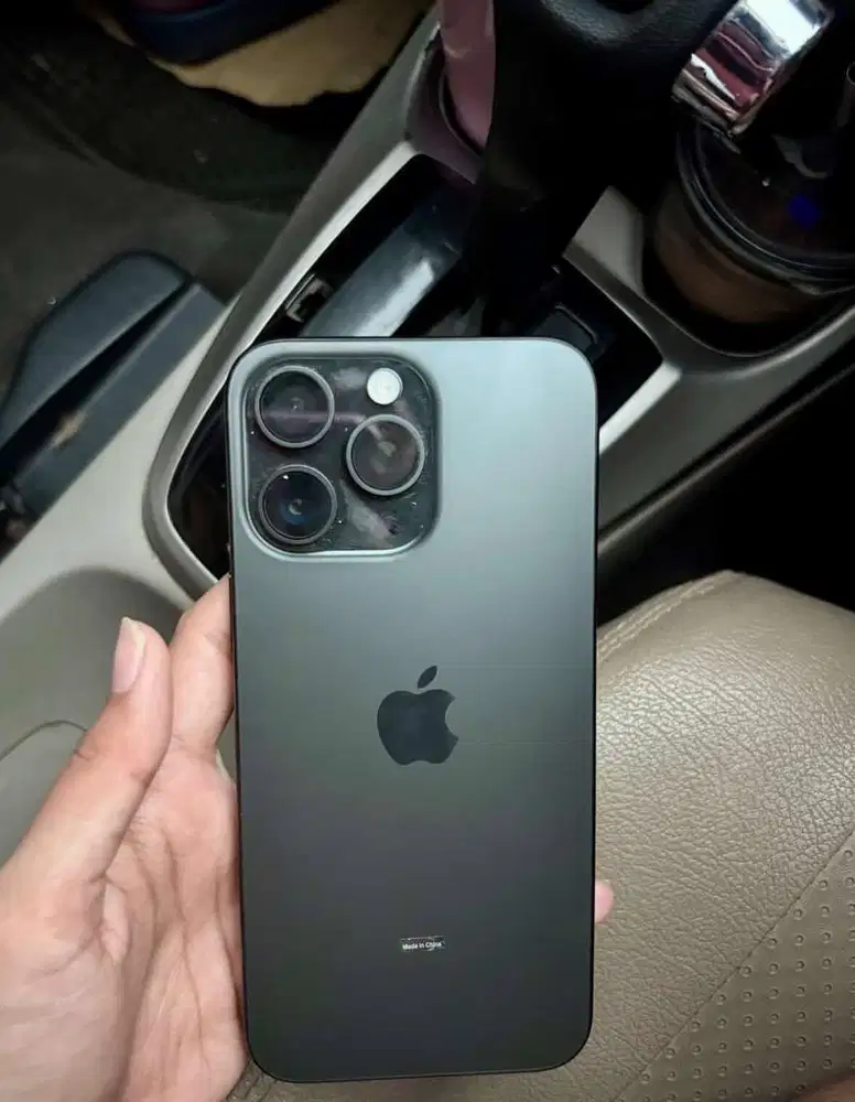 Iphone 15 pro max 256 ibox