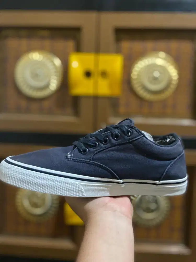 Dijual VANS Winston Navy White