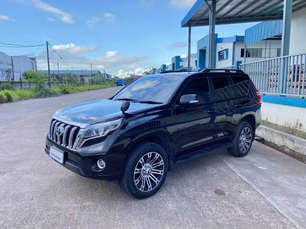 Toyota Land Cruiser Prado 2013