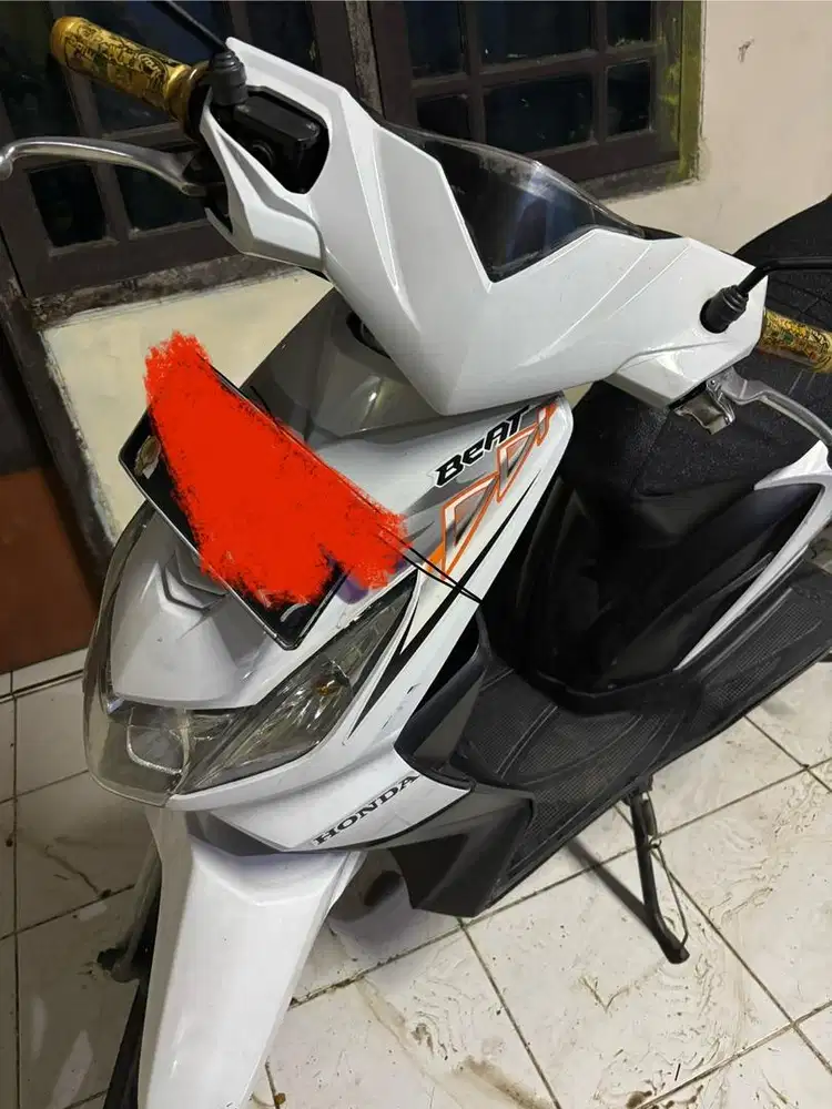 Honda beat thn 2012 putih