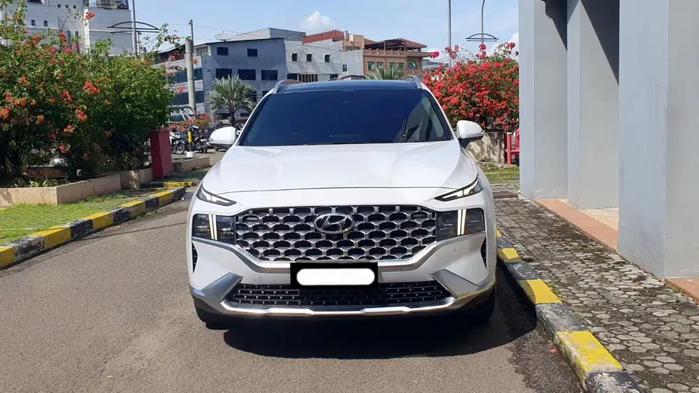 Hyundai santafe santa fe signature diesel 2022 putih