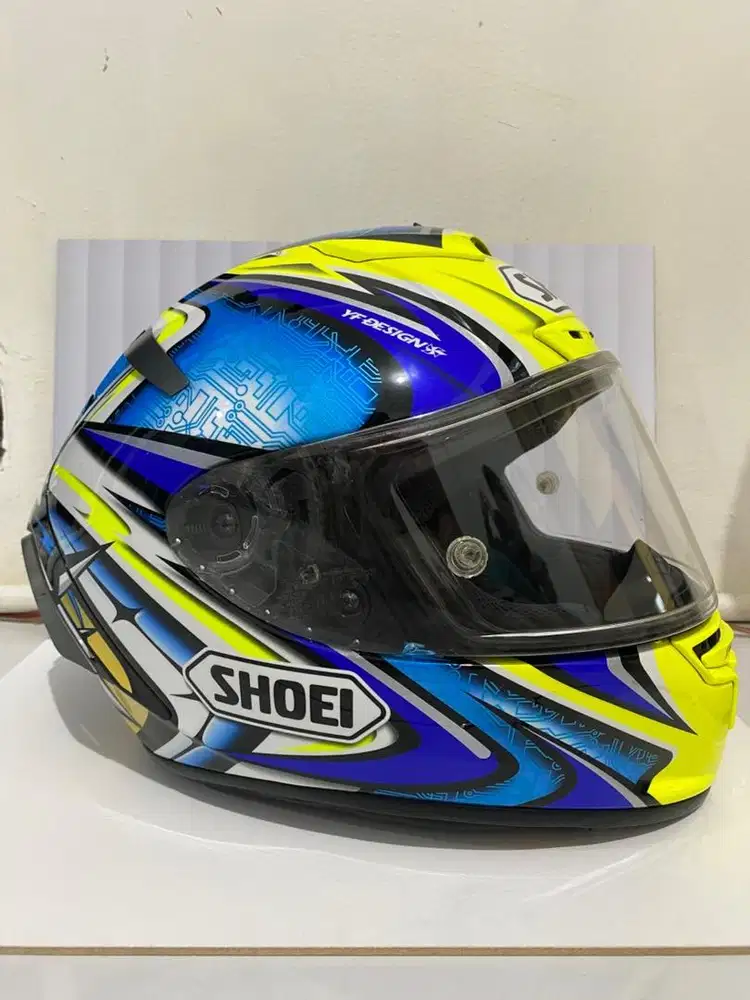 HELM SHOEI Xfourteen ( X14 )