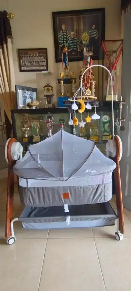 Box bayi ayun otomatis baby elle