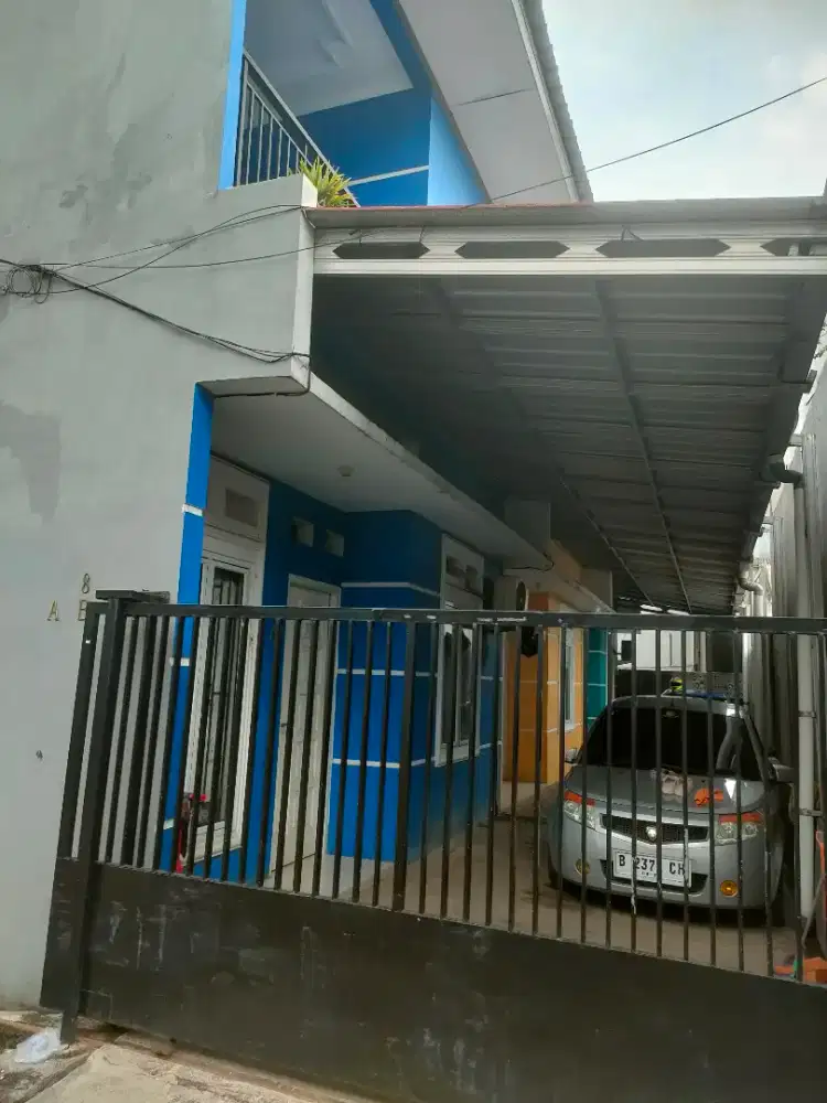 Rumah Cantik 2 Lantai Disewakan